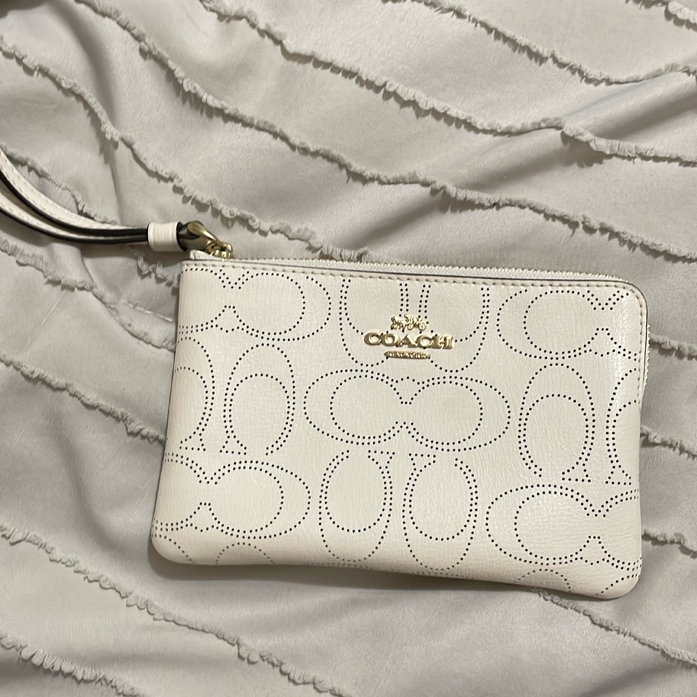 Coach Wristlet wallet